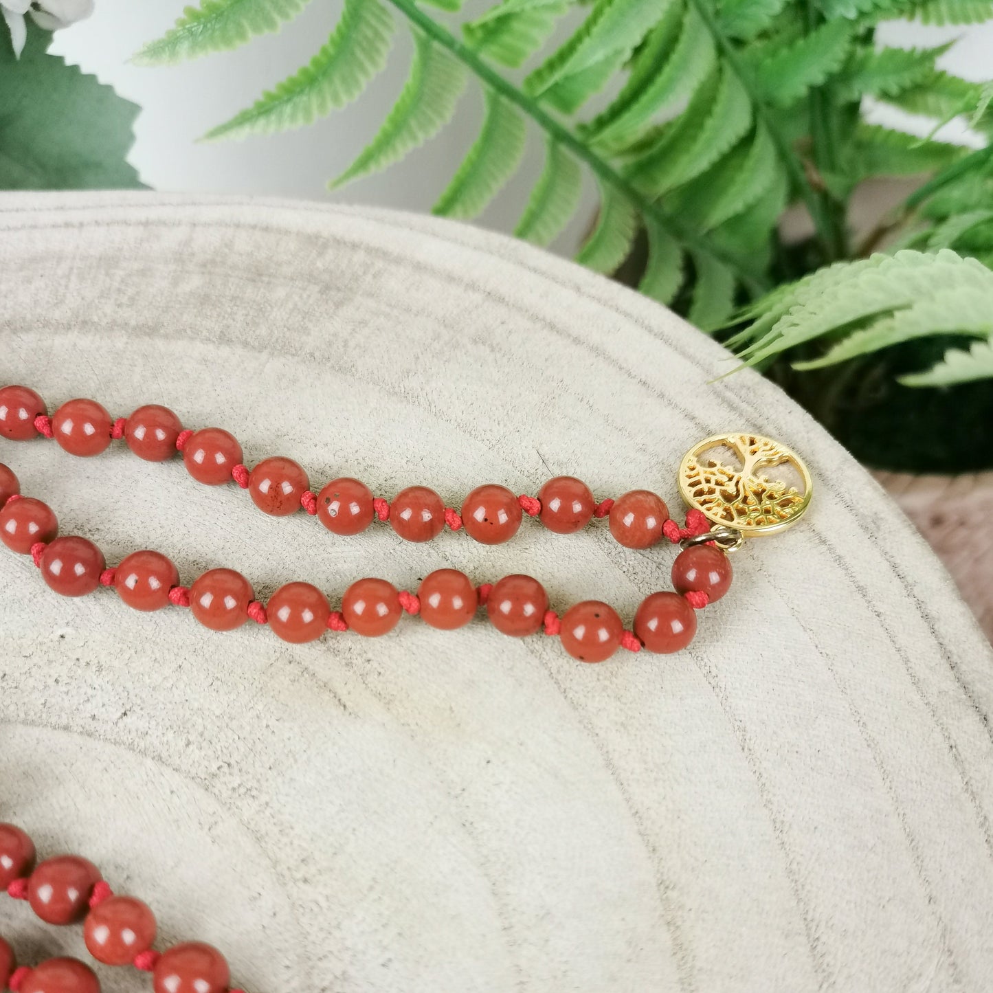 Roter Japis Mala Kette