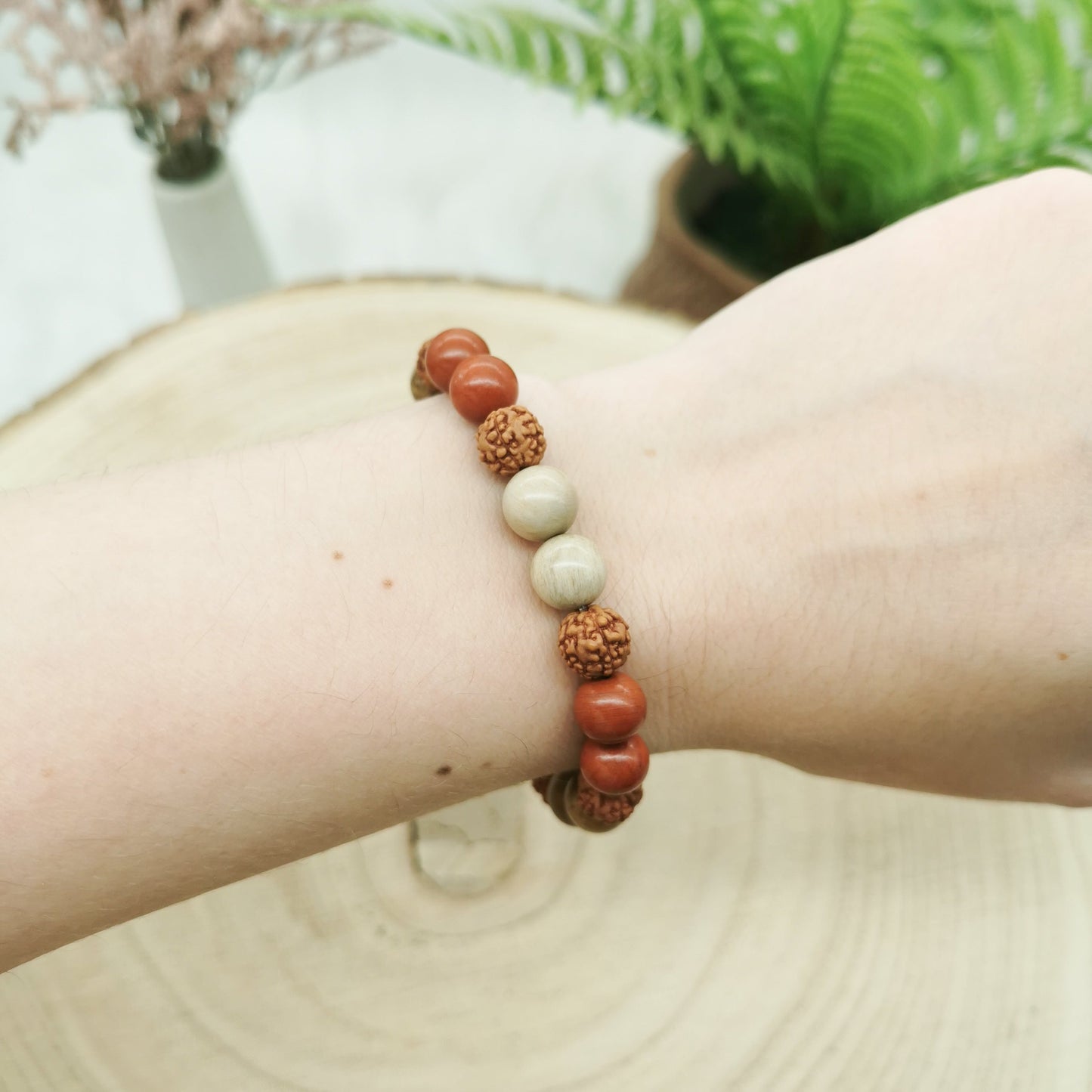 Landschaftsjaspis-Roter Jaspis-Rudraksha-Versteinertes Holz Armband