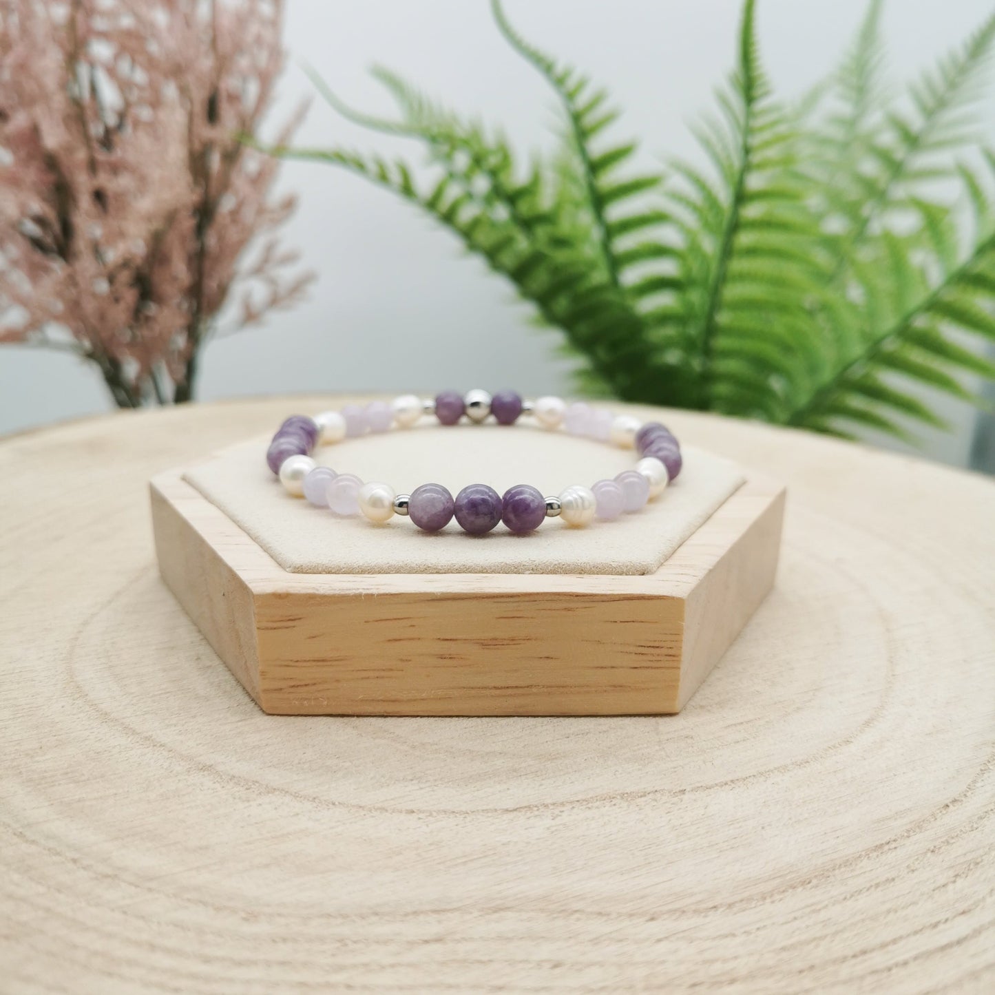 Lepidolith-Kunzit-Süßwasserperlen Armband silber/gold