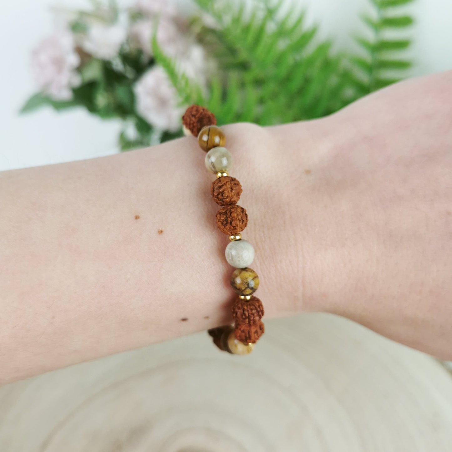 Versteinertes Holz-Rudraksha Armband